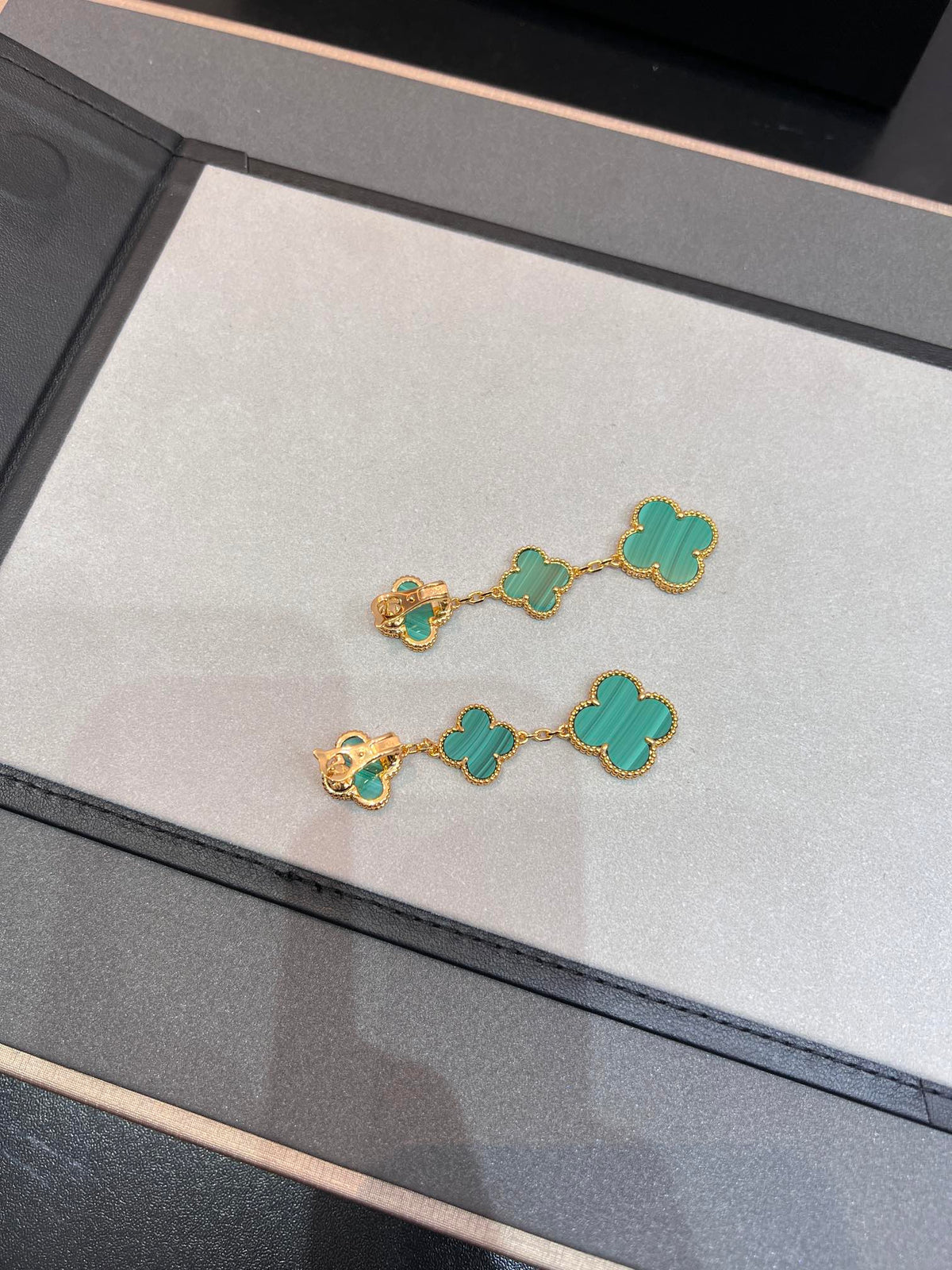 [⭐JeweliWhal]CLOVER MALACHITE 3 MOTIFS GOLD