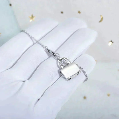 [⭐JeweliWhal]AMULETTE PEDANT SILVER NECKLACE