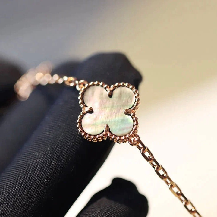 [⭐JeweliWhal]CLOVER 20 MOTIFS DARK MOP DIAMOND  NECKLACE