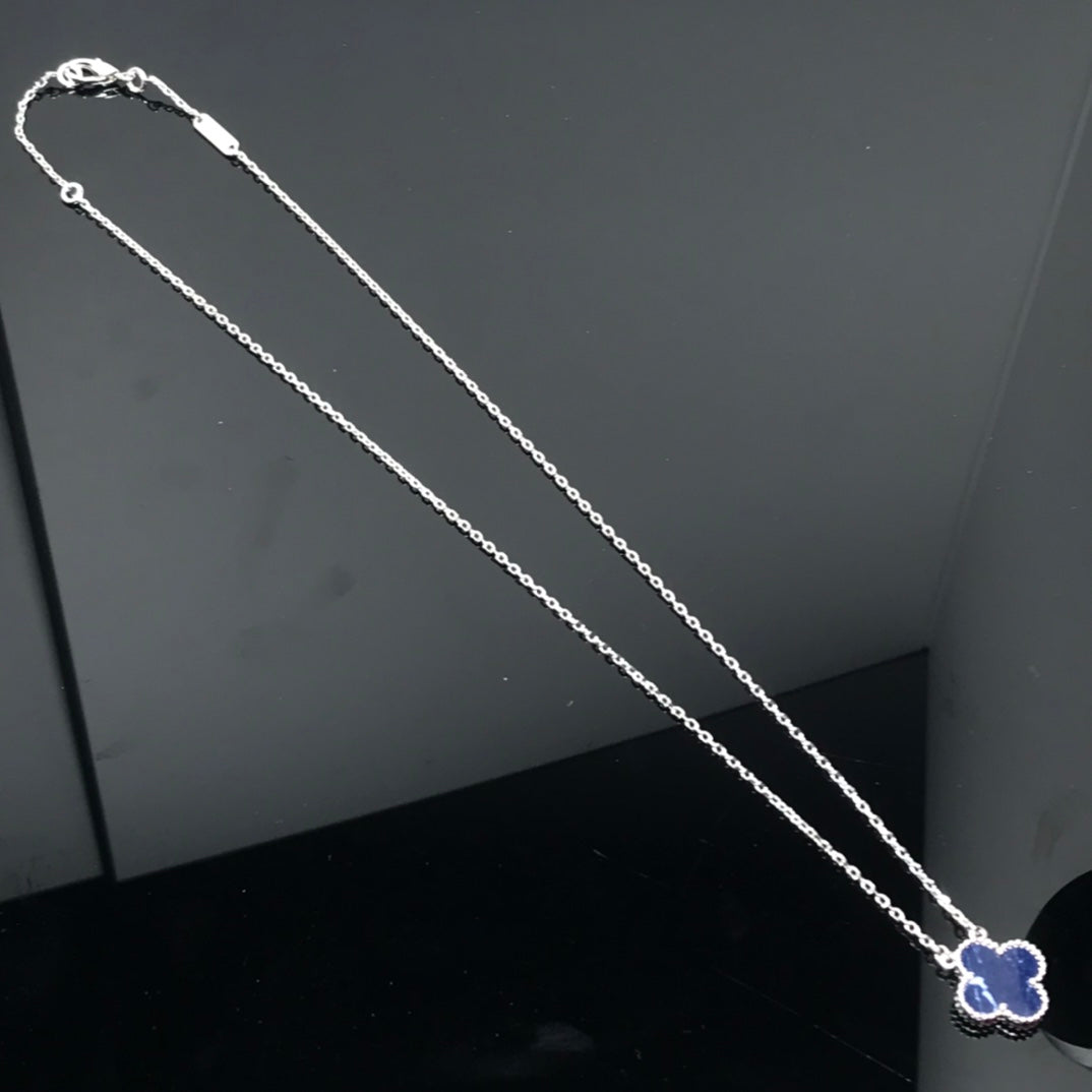 [⭐JeweliWhal]CLOVER PIETERSITE SILVER LONG NECKLACE