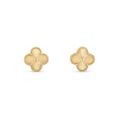[⭐JeweliWhal]CLOVER MINI 9.5MM LASER EARRINGS