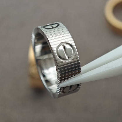 [⭐JeweliWhal]LOVE 6.5MM RING