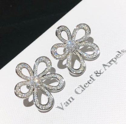 [⭐JeweliWhal]FLOWERLACE EARRINGS FULL DIAMONDS