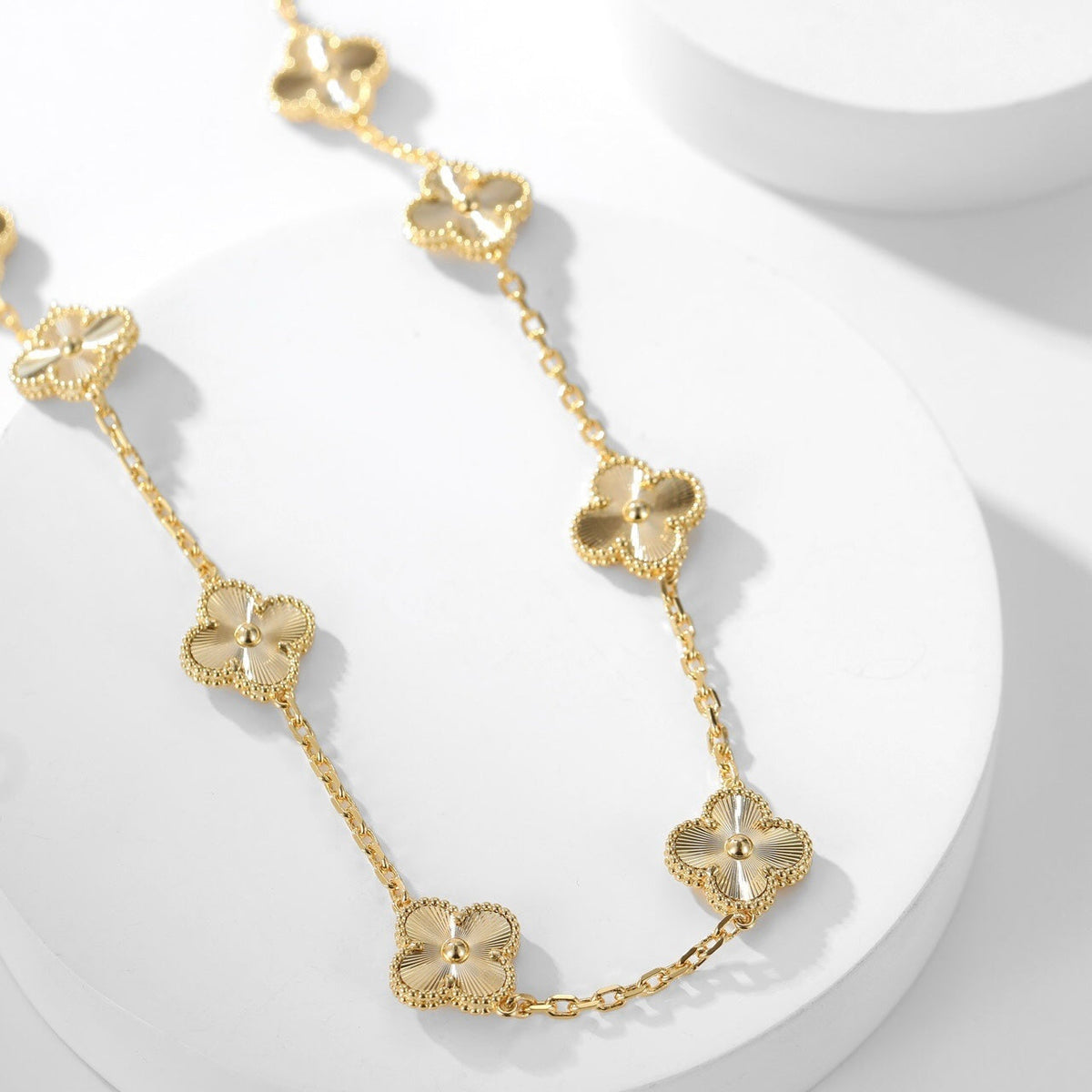 [⭐JeweliWhal]CLOVER 10 MOTIFS LASER NECKLACE