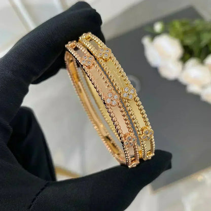 [⭐JeweliWhal]CLOVER BRACELET 4MM DIAMONDS