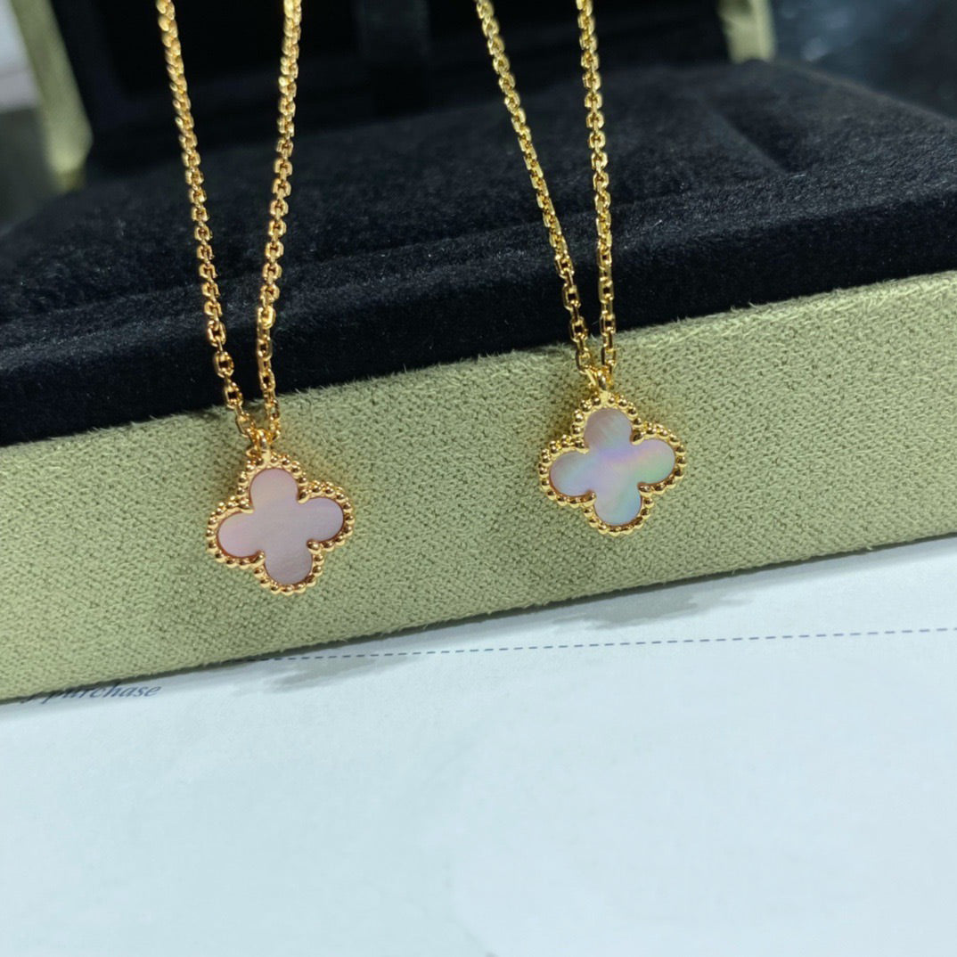 [⭐JeweliWhal]CLOVER 15MM PINK MOTHER-OF-PEARL SINGLE FLOWER NECKLACE