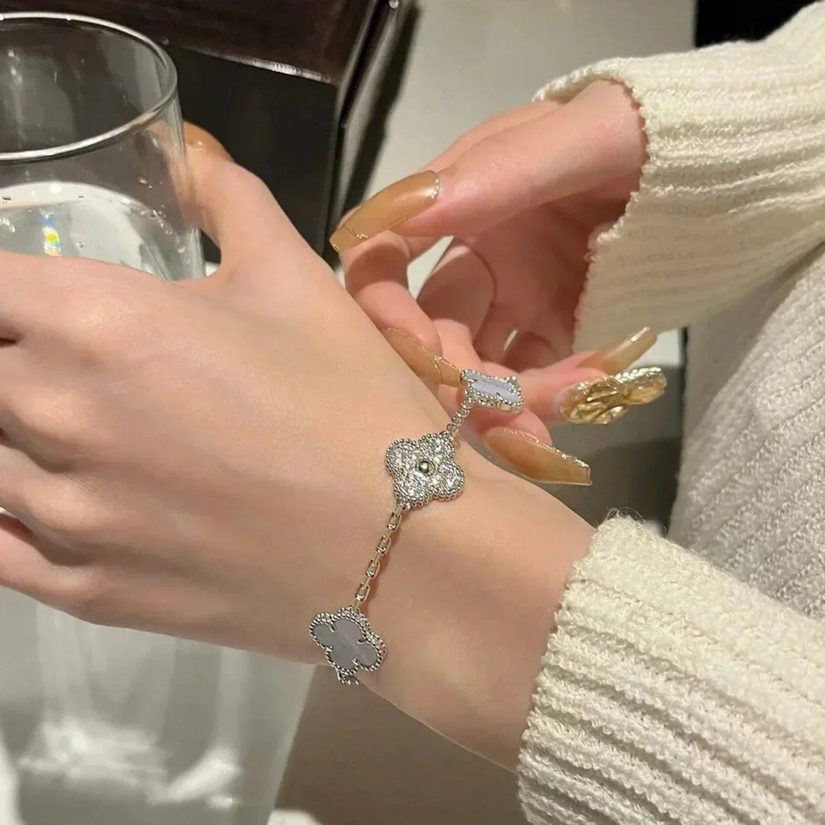 [⭐JeweliWhal] CLOVER 5 MOTIF PURPLE CHALCEDONY BRACELET COLLECTION