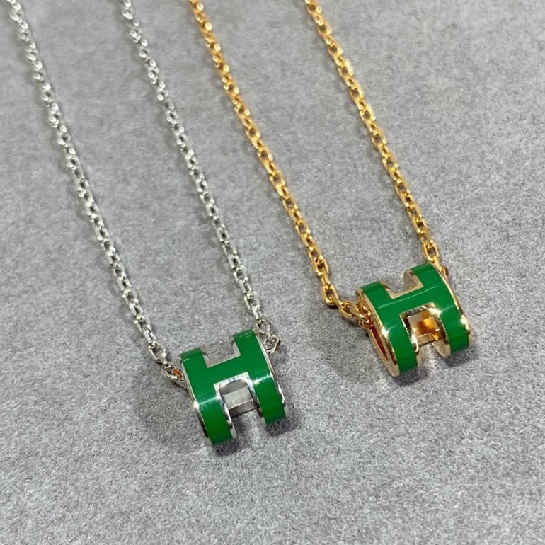 [⭐JeweliWhal]POP H GREEN NECKLACE SILVER AND GOLD