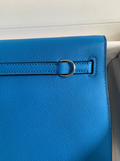 KELLY DANSE 22 EVERCOLOR BLUE IN CALFSKIN GOLD HARDWARE