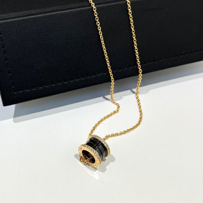 [⭐JeweliWhal]ZERO 1 BLACK CERAMIC DIAMOND PINK GOLD NECKLACE